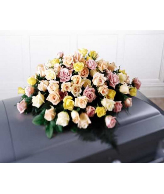 L'arrangement Gerbe paix de cercueil